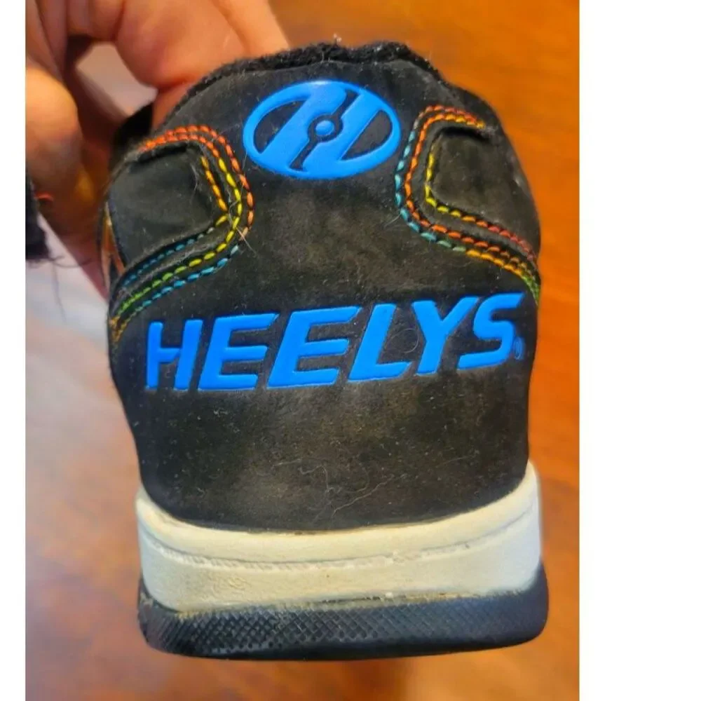 Heelys Propel 2.0 Black Skate Shoes with Iridescent Rainbow Tongue & Blue Wheels